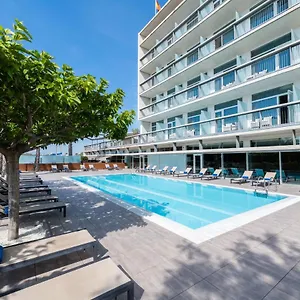Otel Atenea Port Barcelona, Mataró